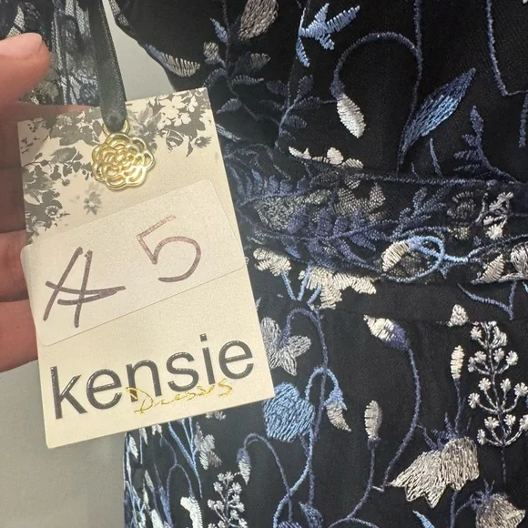 Kensie Floral V-Neck Dress - Black and White - Picture 11 of 13